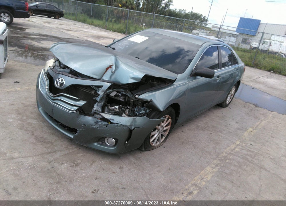 2011 TOYOTA CAMRY XLE V6 VIN: 4T1BK3EKXBU610817
