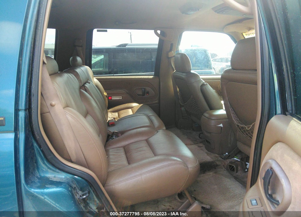 1995 CHEVROLET TAHOE K1500 VIN: 1GNEK13K2SJ447971