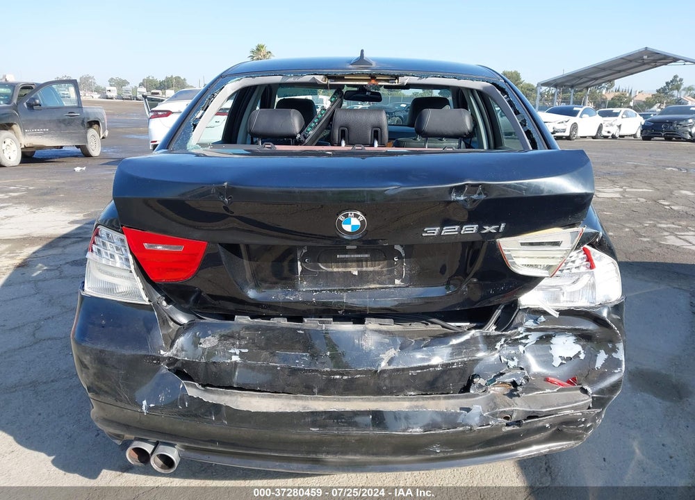 2011 BMW 328I XDRIVE VIN: WBAPK7G56BNN77962