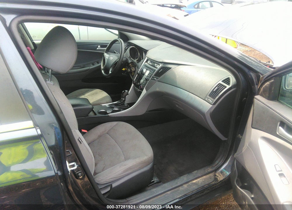 2012 HYUNDAI SONATA GLS VIN: 5NPEB4AC4CH330960