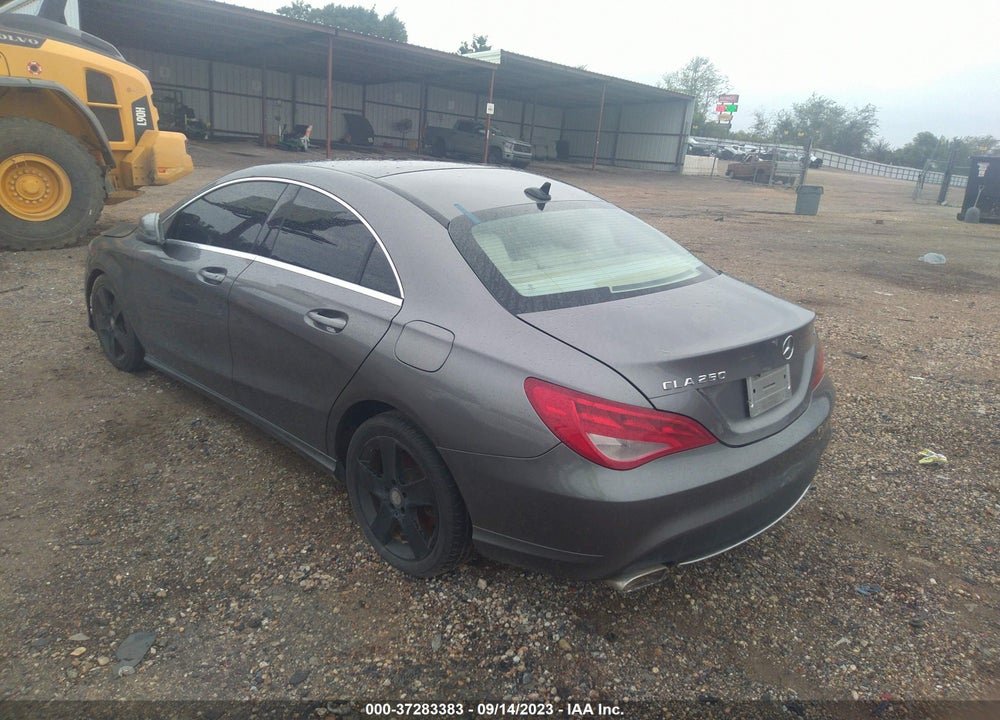 2016 MERCEDES-BENZ CLA 250 VIN: WDDSJ4GB9GN375442