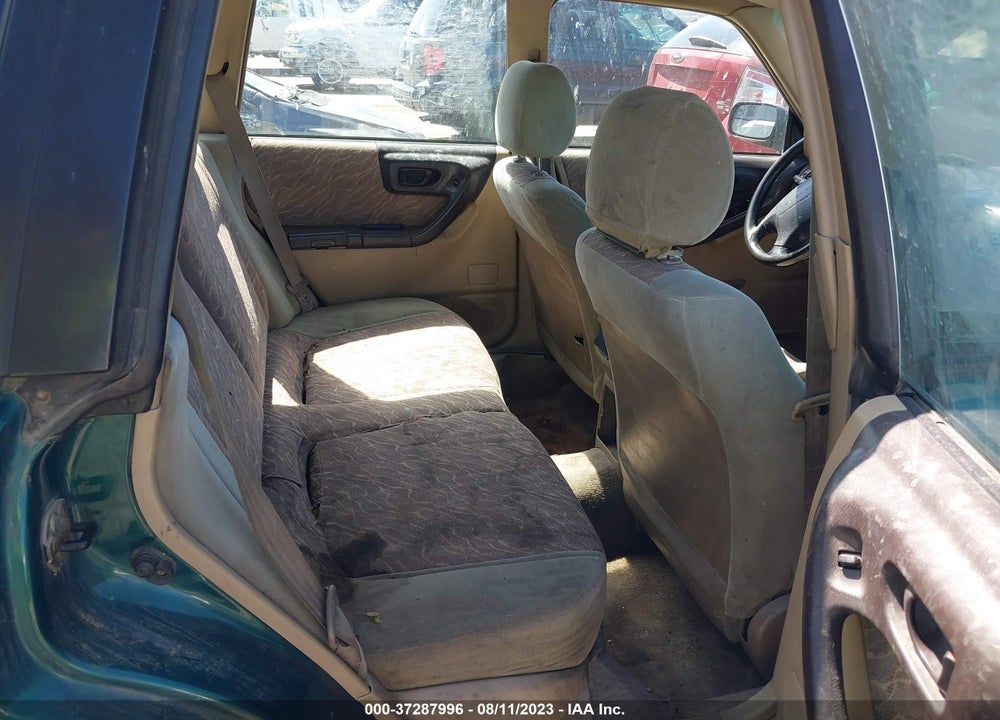 1998 SUBARU FORESTER L VIN: JF1SF6358WH713309