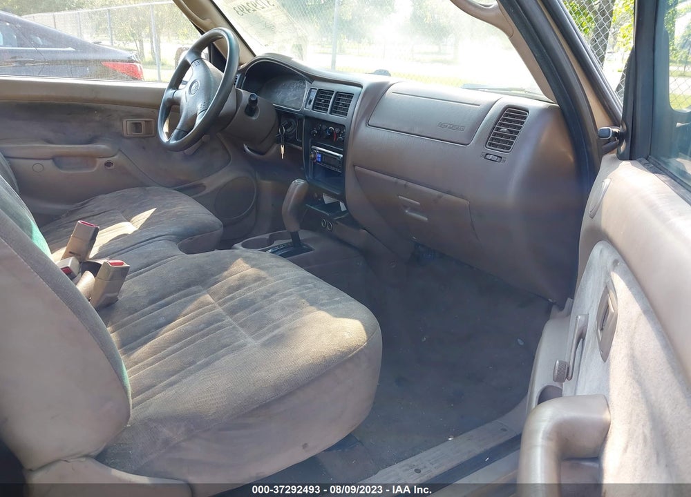 2002 TOYOTA TACOMA BASE (A4) VIN: 5TENL42N62Z140084