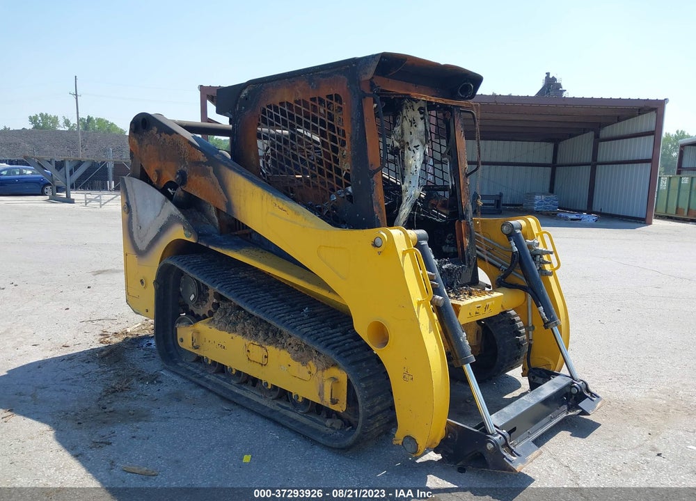 2021 GEHL VT320 VIN: CHLVT320H00040877