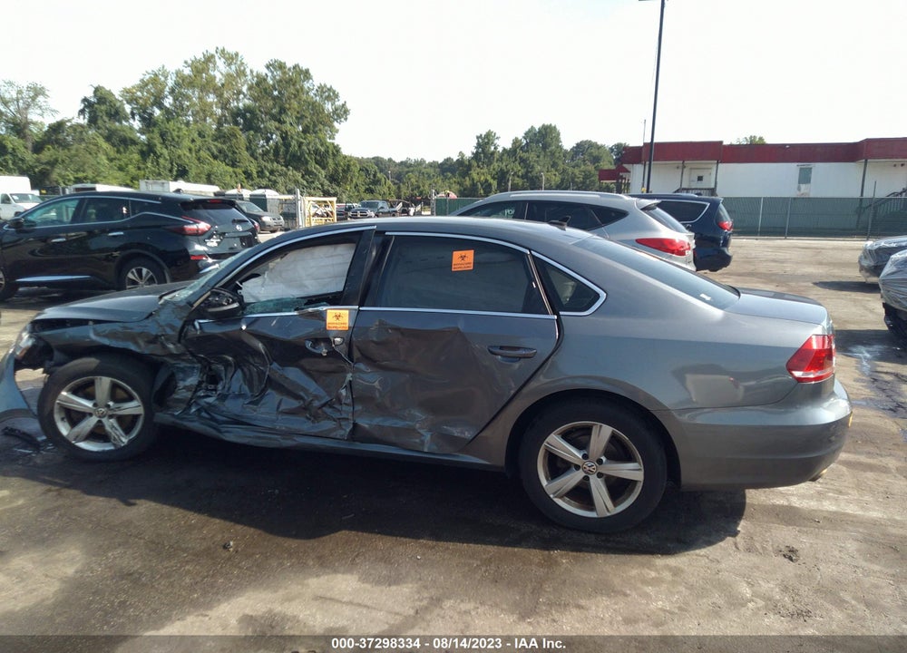 2013 VOLKSWAGEN PASSAT 2.5L SE VIN: 1VWBP7A34DC100304