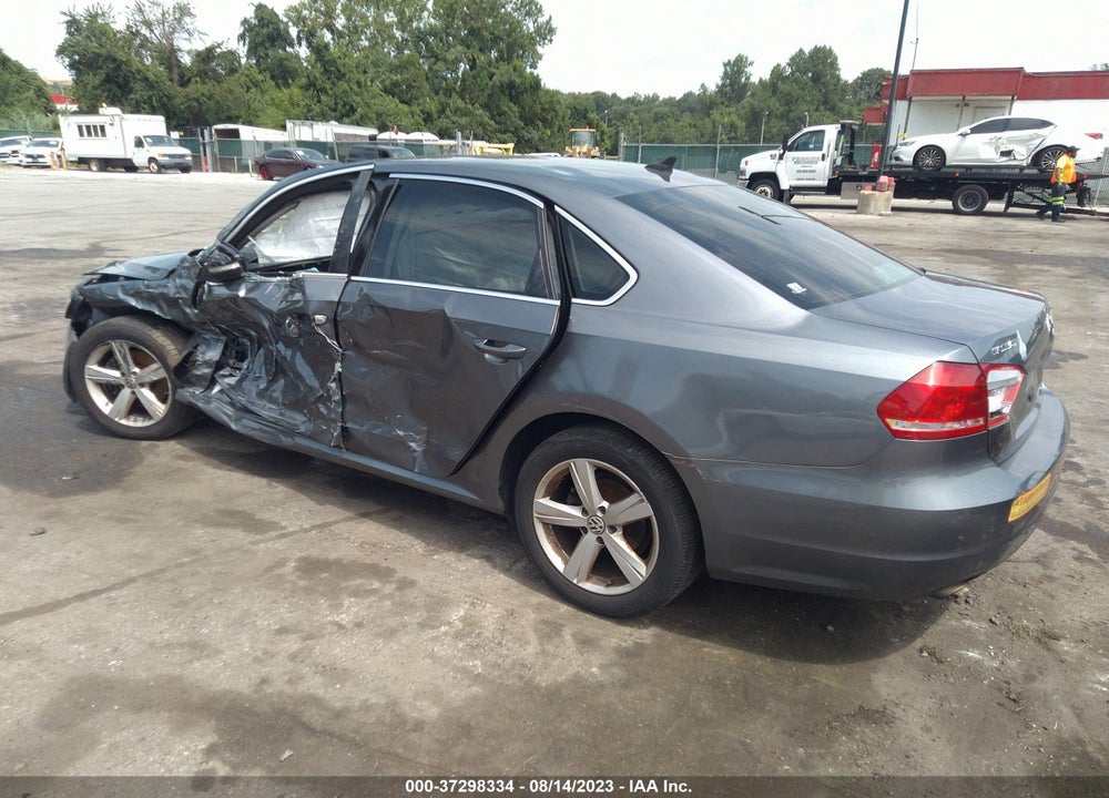 2013 VOLKSWAGEN PASSAT 2.5L SE VIN: 1VWBP7A34DC100304