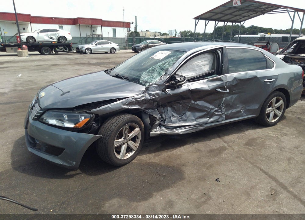 2013 VOLKSWAGEN PASSAT 2.5L SE VIN: 1VWBP7A34DC100304
