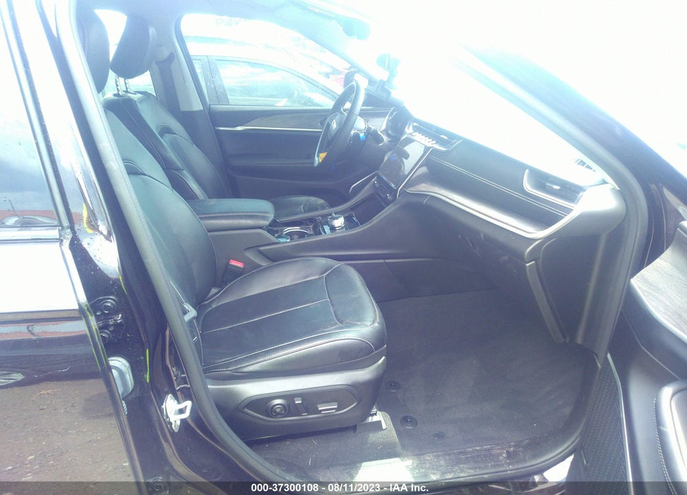 2022 JEEP GRAND CHEROKEE L LIMITED 4X4 VIN: 1C4RJKBG3N8579181