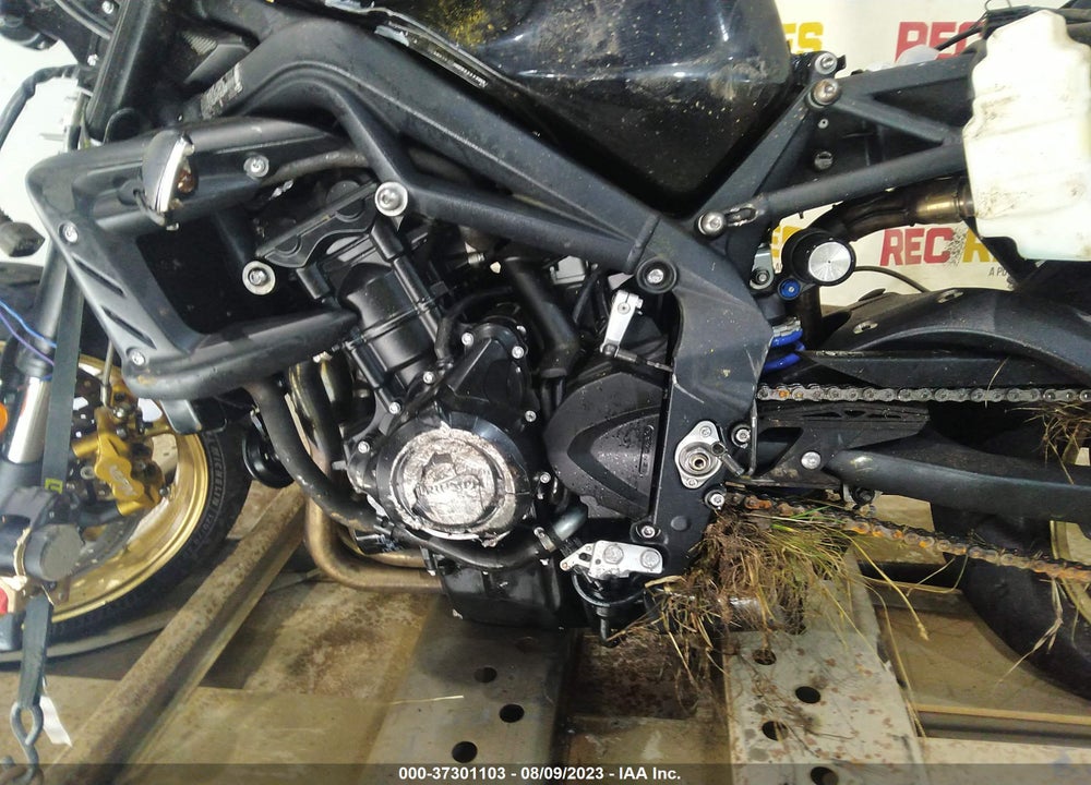 2012 TRIUMPH MOTORCYCLE STREET TRIPLE R VIN: SMTD02NE4CT518831