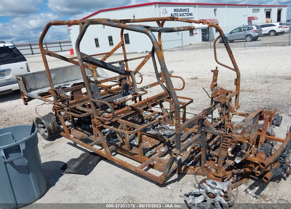 2015 INTIMIDATOR UTV VIN: A7BDX9ARHFB002305