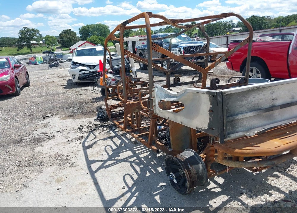 2015 INTIMIDATOR UTV VIN: A7BDX9ARHFB002305