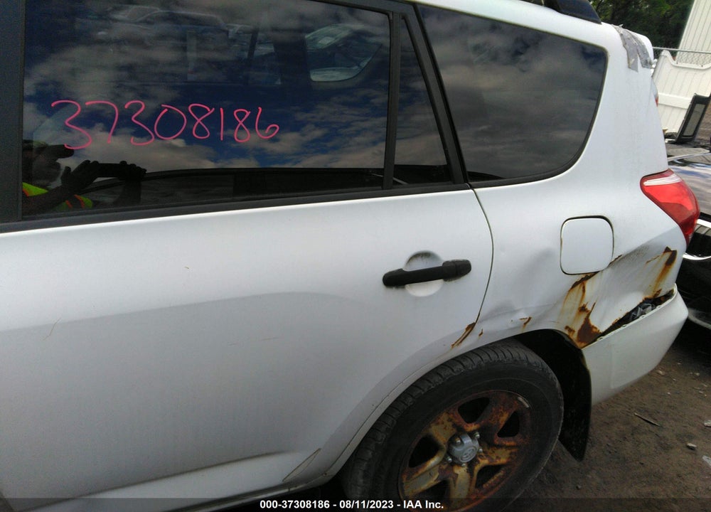 2006 TOYOTA RAV4 VIN: JTMZD33V265014045