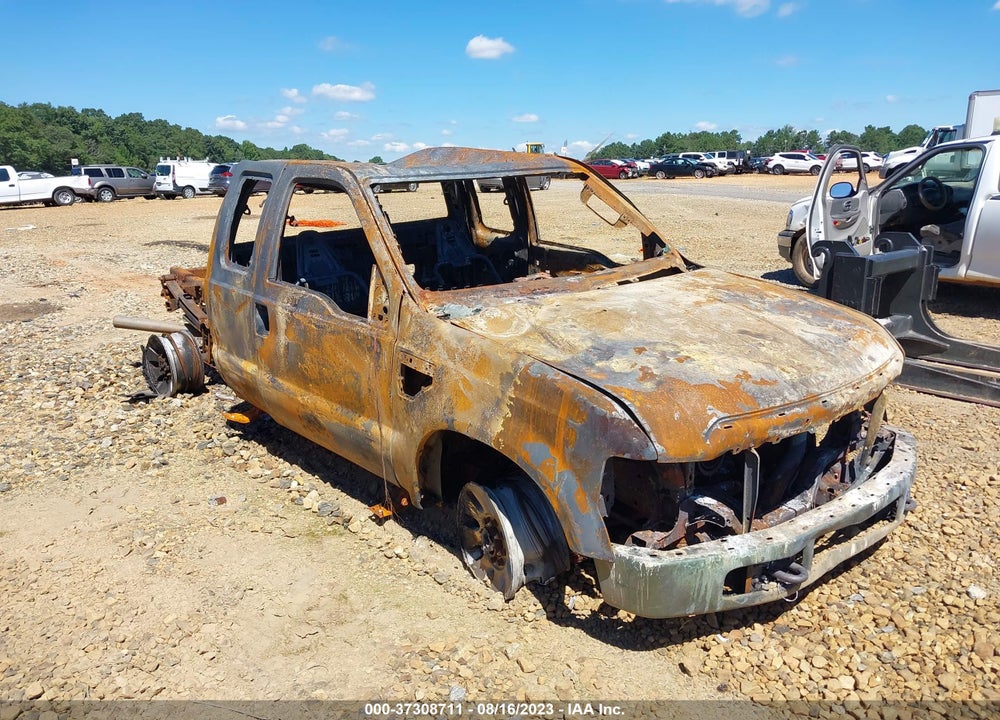 2008 FORD F-350 XLT/FX4/LARIAT/XL VIN: 1FTWX31R48EA85444