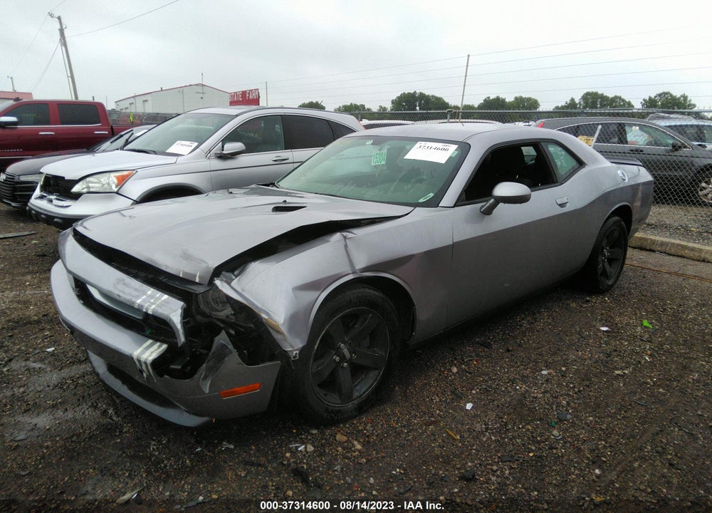 2014 DODGE CHALLENGER SXT VIN: 2C3CDYAG3EH195045