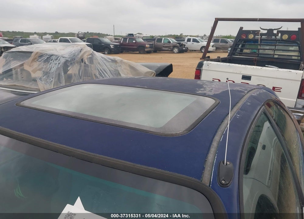 2000 HONDA CIVIC EX VIN: 1HGEJ8244YL087012