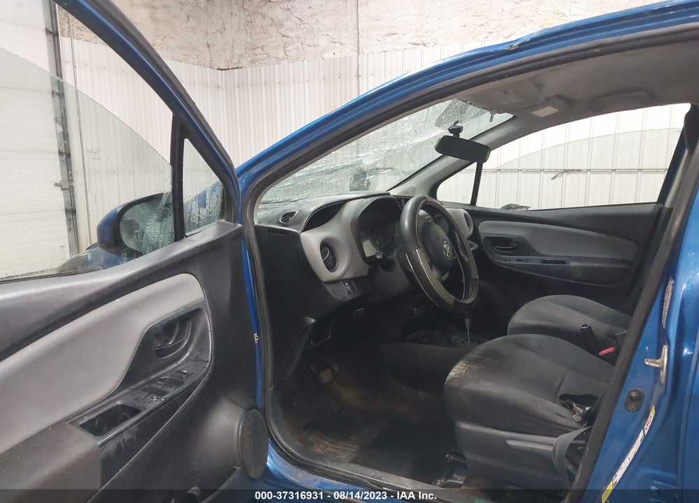 2015 TOYOTA YARIS VIN: VNKKTUD32FA040358
