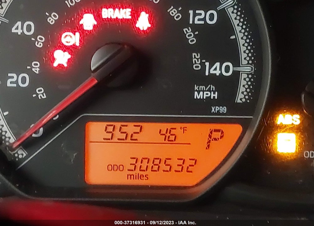 2015 TOYOTA YARIS VIN: VNKKTUD32FA040358