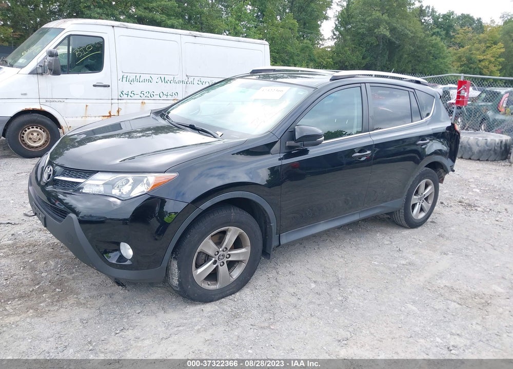 2015 TOYOTA RAV4 XLE VIN: 2T3RFREV1FW377391
