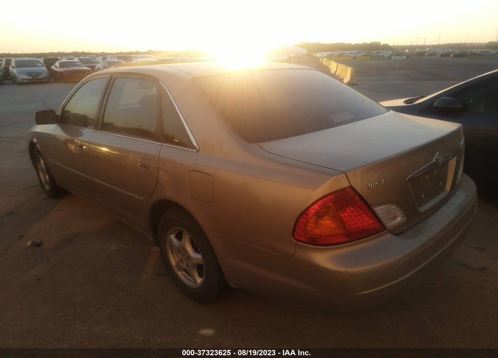2001 TOYOTA AVALON XL W/BUCKET SEATS VIN: 4T1BF28B11U122123