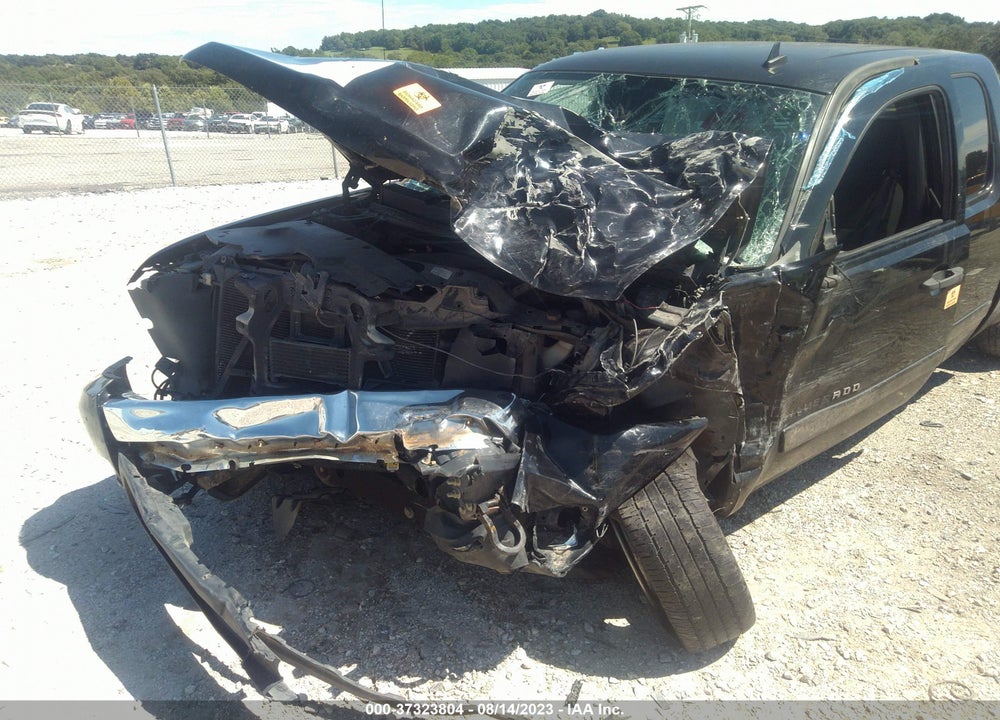 2007 CHEVROLET SILVERADO 1500 LT1 VIN: 2GCEK19J071727588
