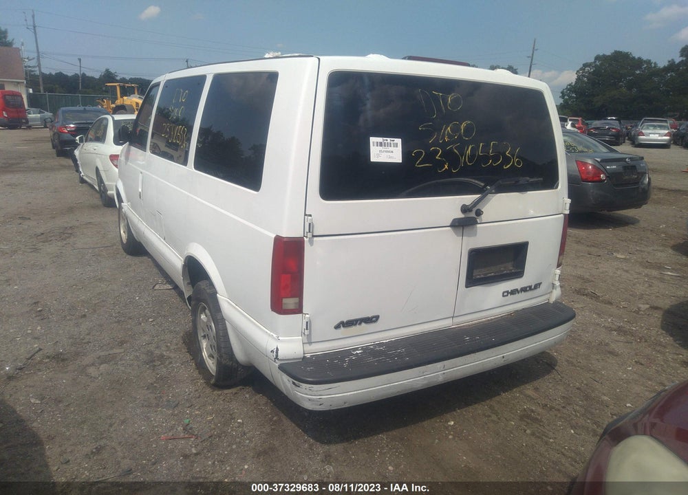 2005 CHEVROLET ASTRO VIN: 1GNDM19X15B114510