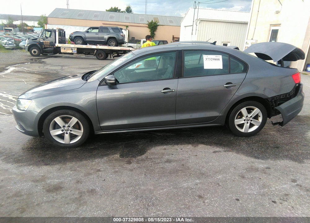 2012 VOLKSWAGEN JETTA 2.0L TDI VIN: 3VWLL7AJ2CM401472