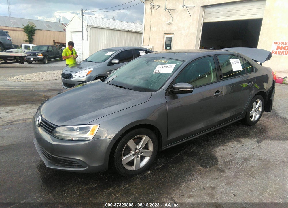 2012 VOLKSWAGEN JETTA 2.0L TDI VIN: 3VWLL7AJ2CM401472