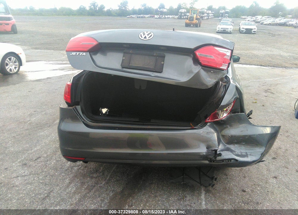 2012 VOLKSWAGEN JETTA 2.0L TDI VIN: 3VWLL7AJ2CM401472