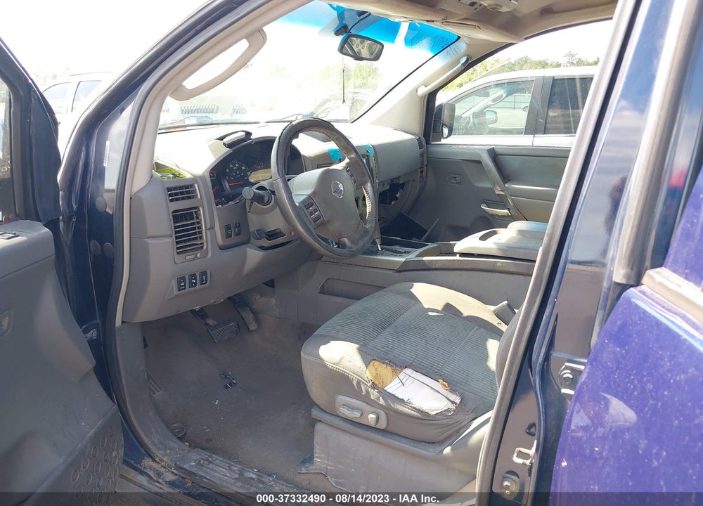 2006 NISSAN TITAN SE VIN: 1N6BA07A26N513327