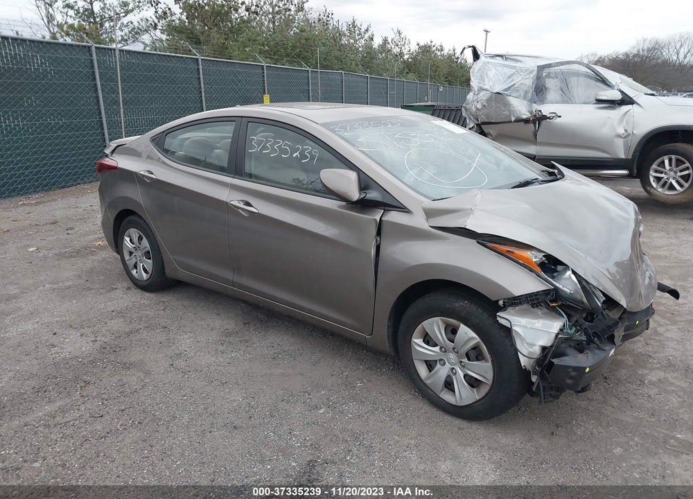 2016 HYUNDAI ELANTRA SE VIN: 5NPDH4AE0GH732136