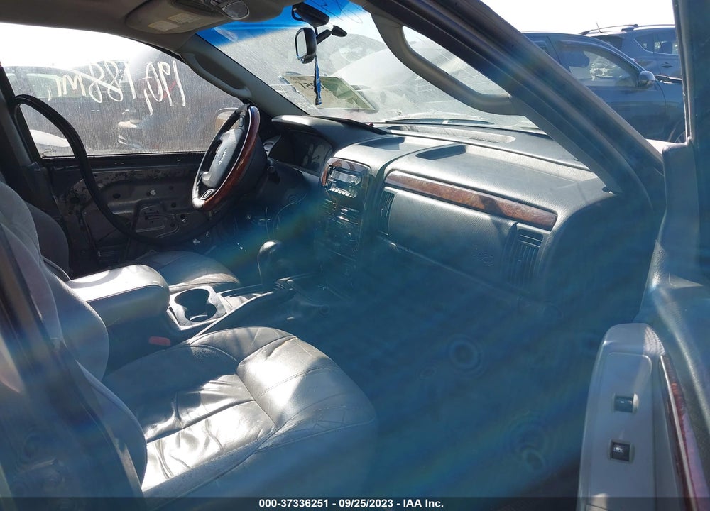 2002 JEEP GRAND CHEROKEE VIN: 1J8GW68J32C239016