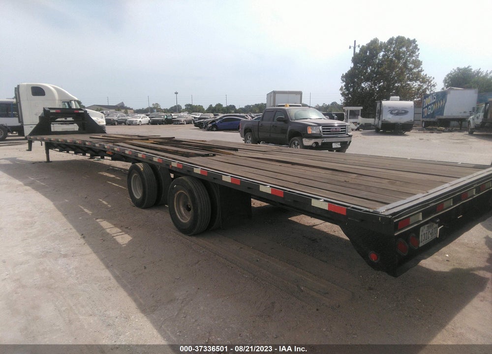 2008 TRAILER LAMAR VIN: 5RVGN40268M000345
