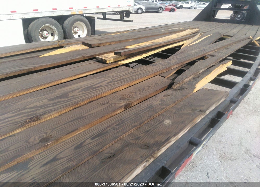 2008 TRAILER LAMAR VIN: 5RVGN40268M000345