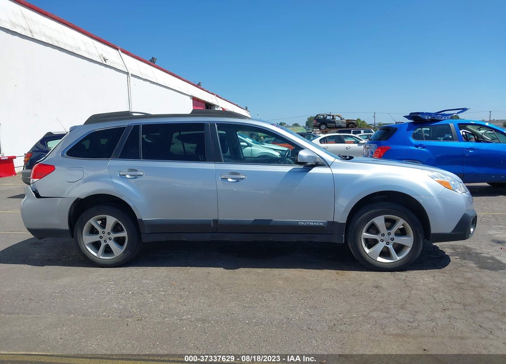 2013 SUBARU OUTBACK 2.5I PREMIUM VIN: 4S4BRBCC6D3289899