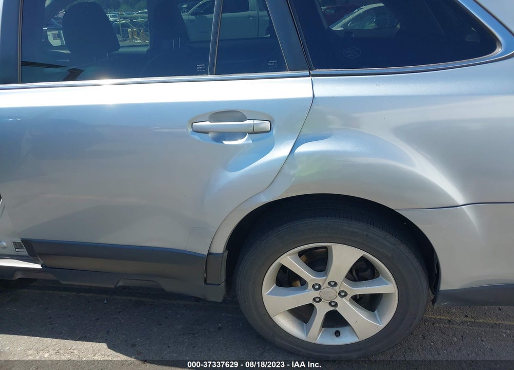 2013 SUBARU OUTBACK 2.5I PREMIUM VIN: 4S4BRBCC6D3289899