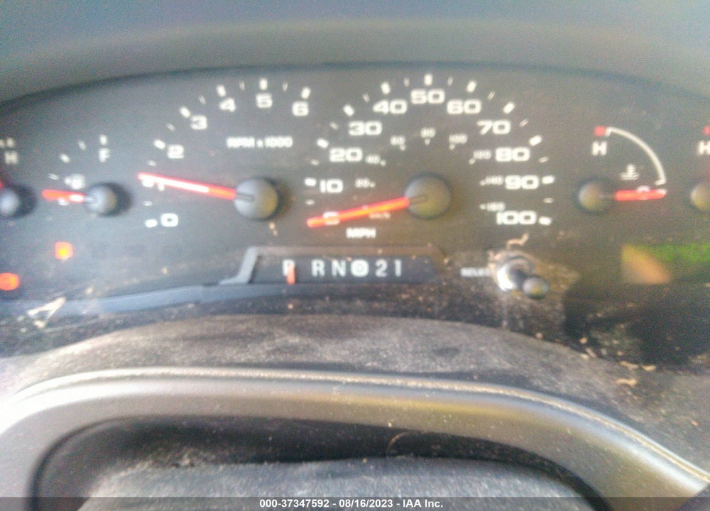 2004 FORD E-150 RECREATIONAL/COMMERCIAL VIN: 1FTRE14W44HA53210