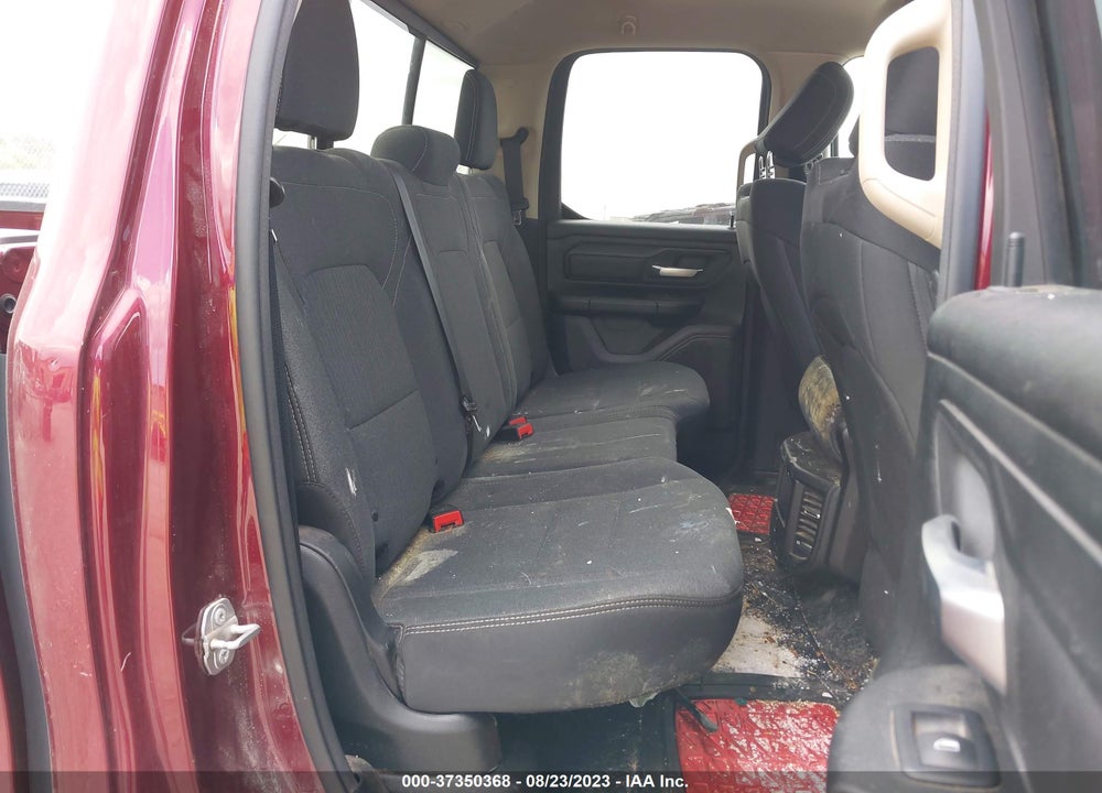 2019 RAM 1500 TRADESMAN 4X4 6'4 BOX VIN: 1C6SRFCTXKN651897