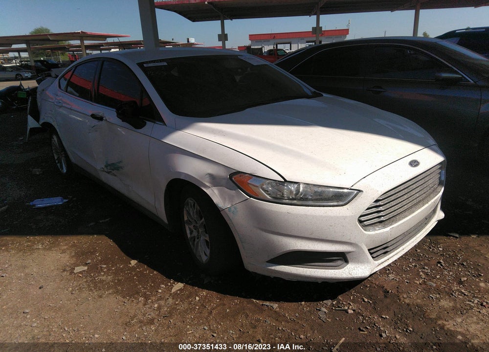 2015 FORD FUSION S VIN: 3FA6P0G7XFR144453