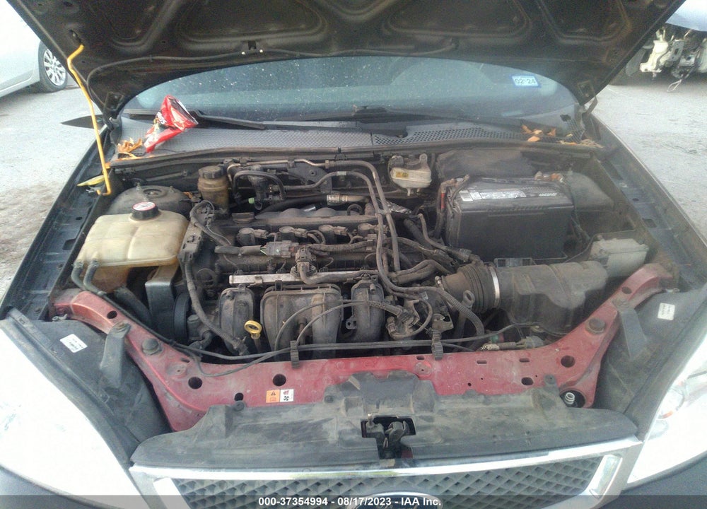 2005 FORD FOCUS ZX4 VIN: 1FAFP34N55W188893