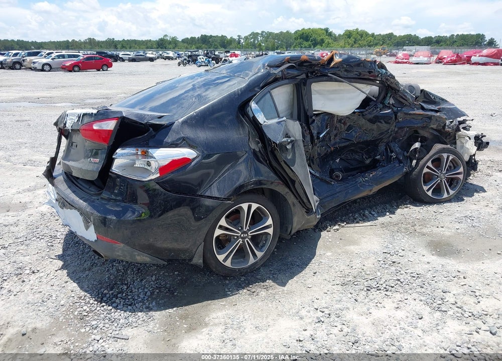 2014 KIA FORTE VIN: KNAFX4A82E5111481