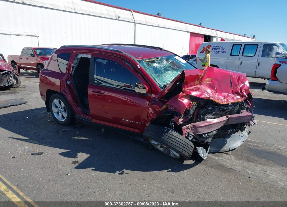 2016 JEEP COMPASS LATITUDE VIN: 1C4NJDEB8GD733114