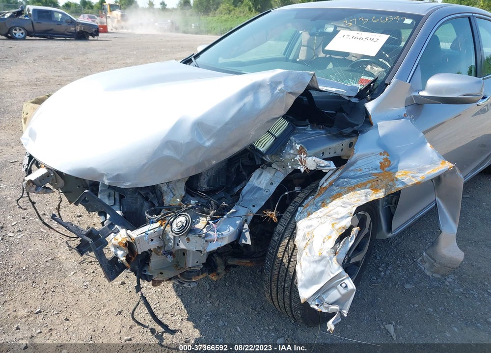 2017 HONDA ACCORD VIN: 1HGCR2F84HA295896