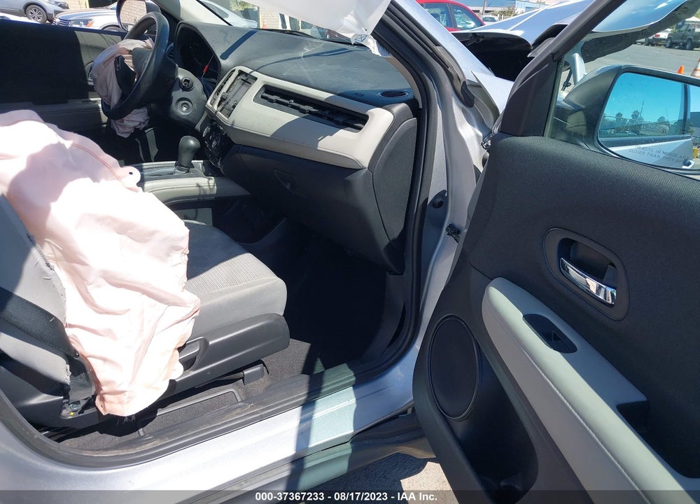 2019 HONDA HR-V LX VIN: 3CZRU5H35KM724395