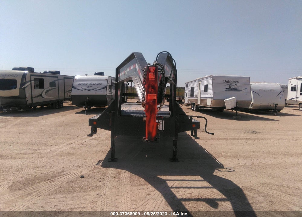 2021 PJ TRAILERS --- VIN: 4P5LD3228M1357935