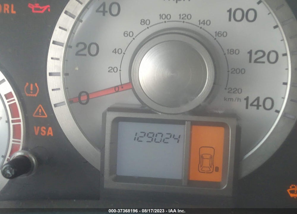 2011 HONDA PILOT LX VIN: 5FNYF4H24BB018164