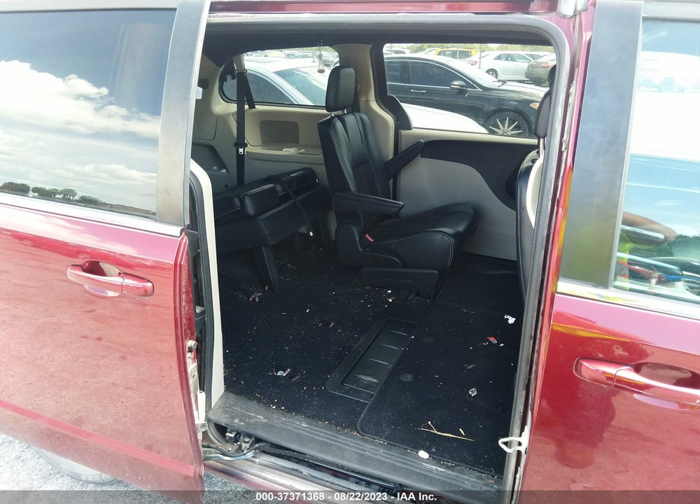 2019 DODGE GRAND CARAVAN VIN: 2C4RDGCG7KR725178