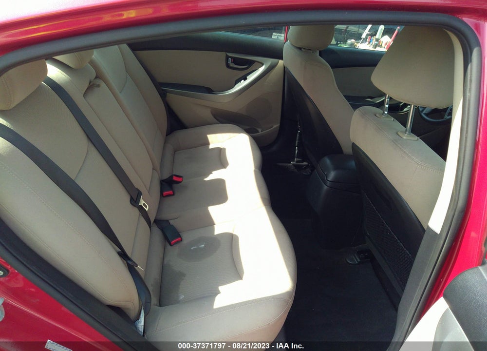 2015 HYUNDAI ELANTRA SE (ULSAN PLANT) VIN: KMHDH4AE4FU452896