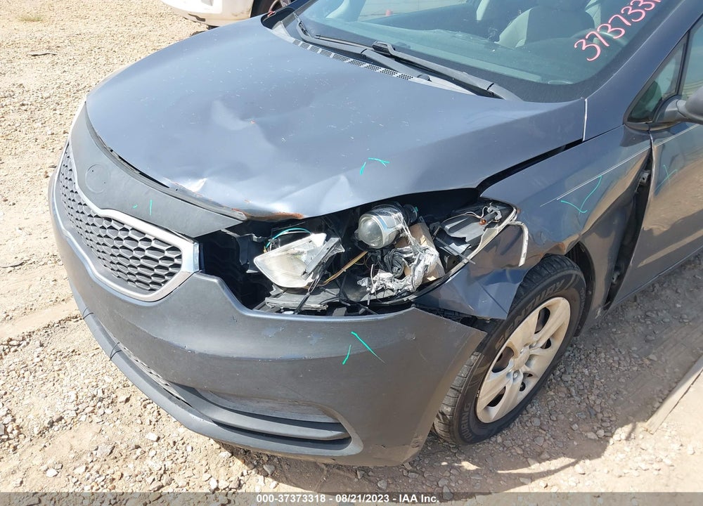 2015 KIA FORTE LX VIN: KNAFX4A63F5327260