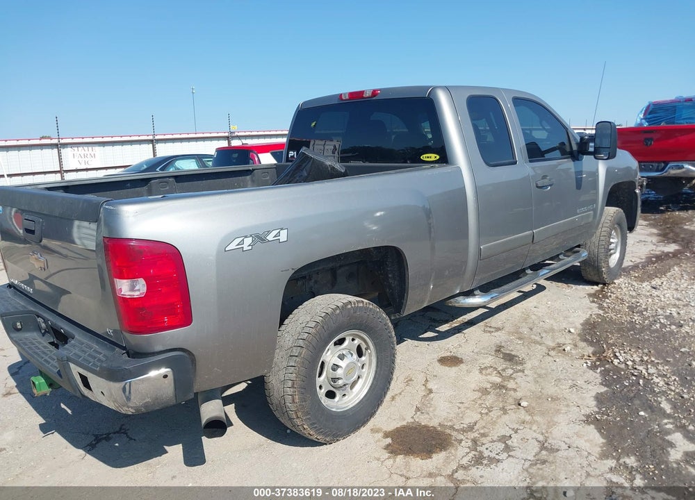 2008 CHEVROLET SILVERADO 2500HD LT2 VIN: 1GCHK29688E127402