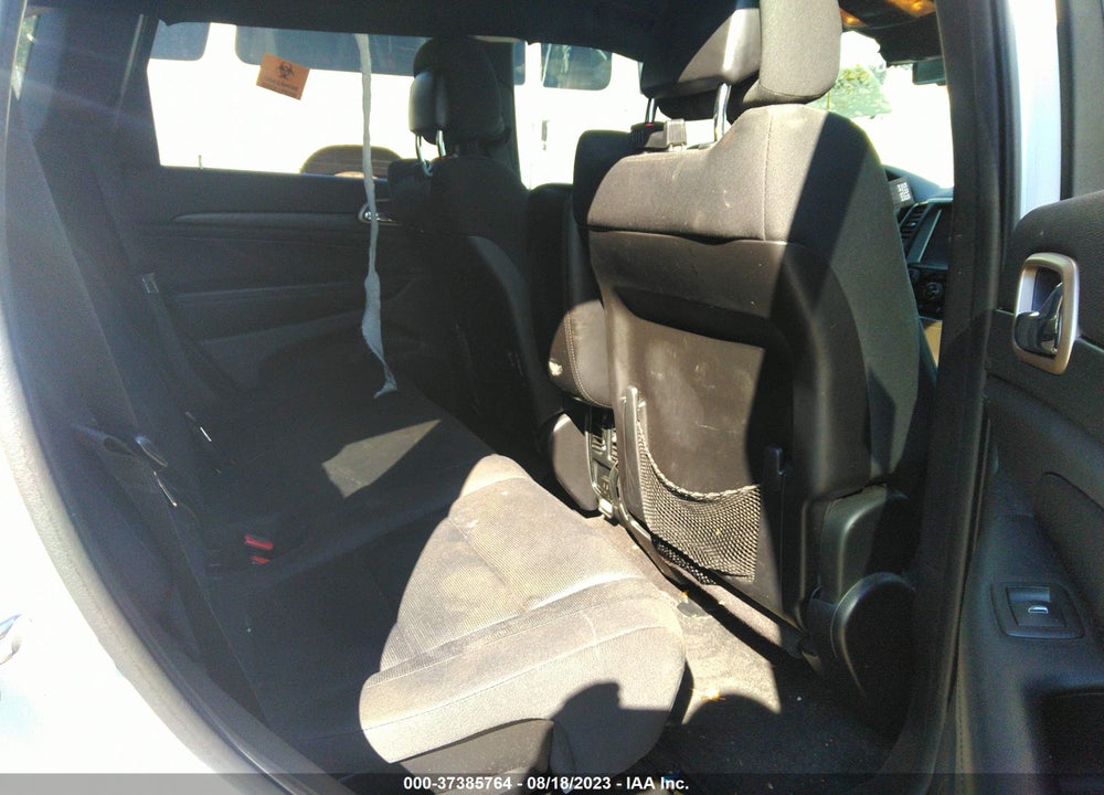 2015 JEEP GRAND CHEROKEE LAREDO VIN: 1C4RJFAG2FC919816